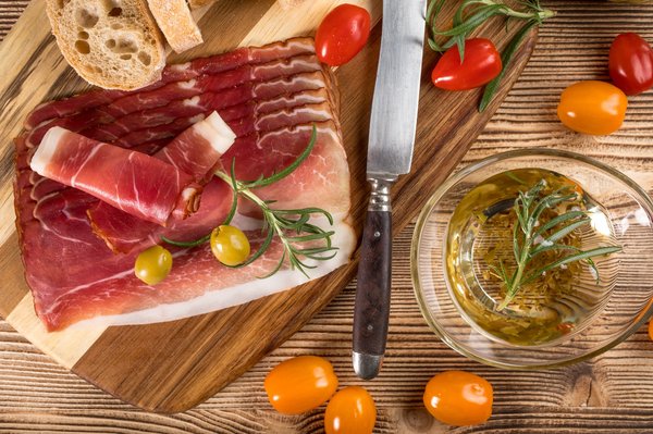 Sculptez vos plats avec une trancheuse professionnelle expert